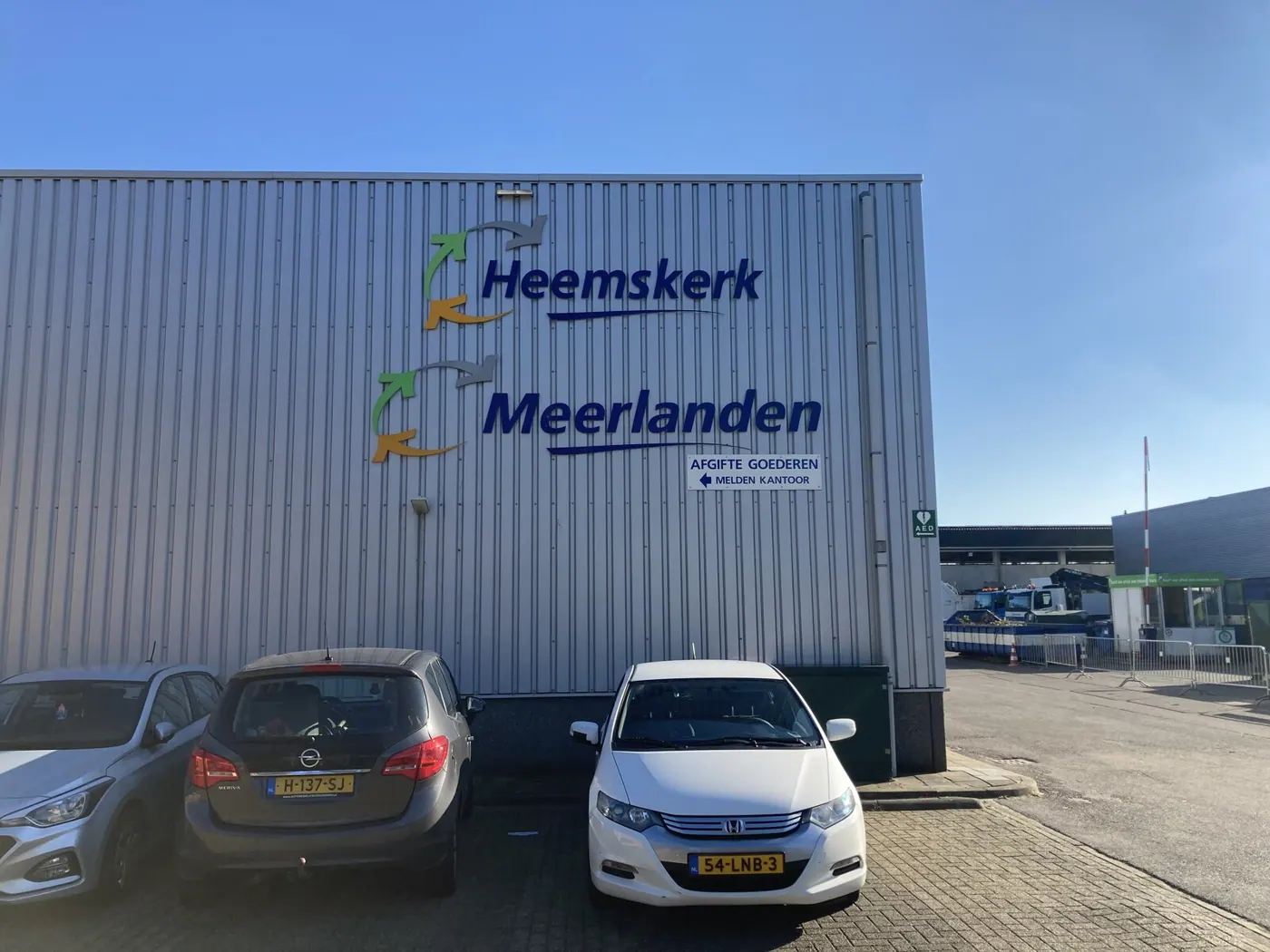Heemskerk Meerlanden — Gevelbelettering freesletters